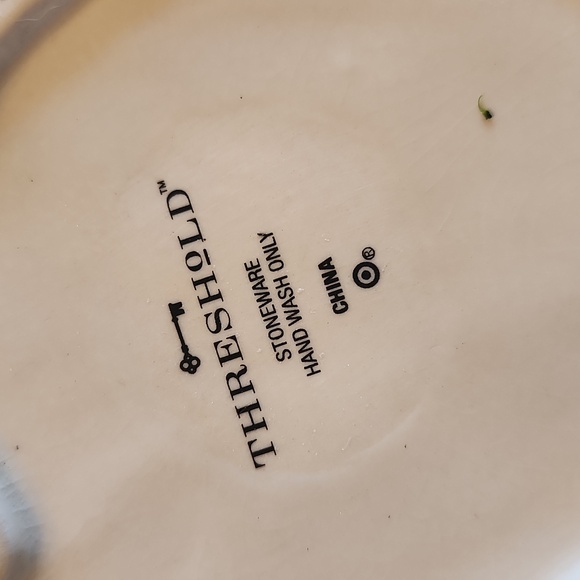 Threshold - Picture 5 of 5